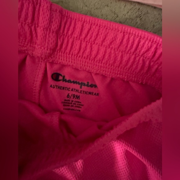 CHAMPION / baby girl shorts and t-shirt - Picture 3 of 3